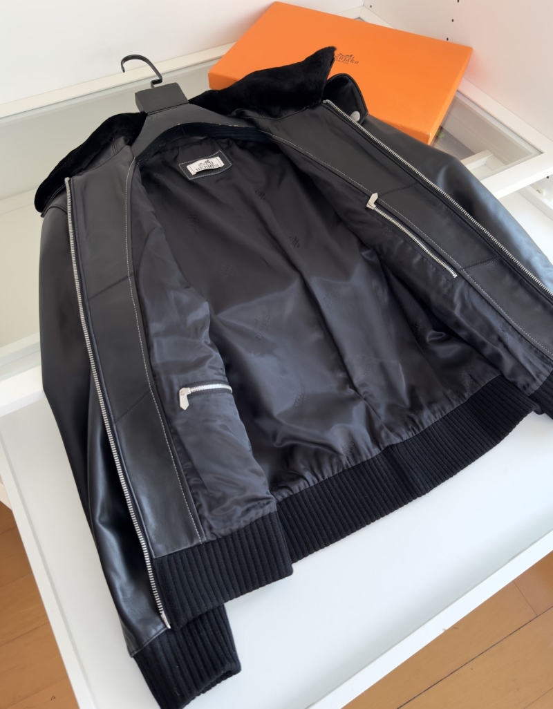 H**me5 outwear